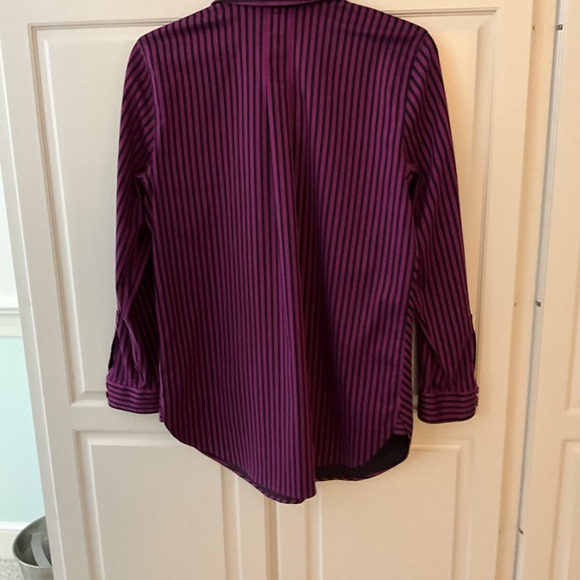 Chico’s Blue/Black and Purple Stripe Button  Down Long Sleeve Blouse Size-1 (12) - Picture 4 of 8